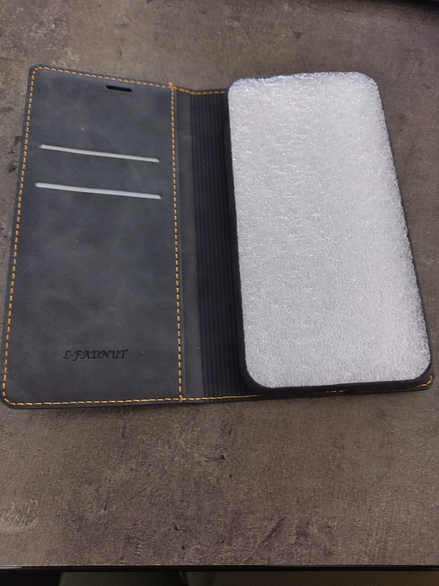 Apple iPhone XS Max Walletcase schwarz