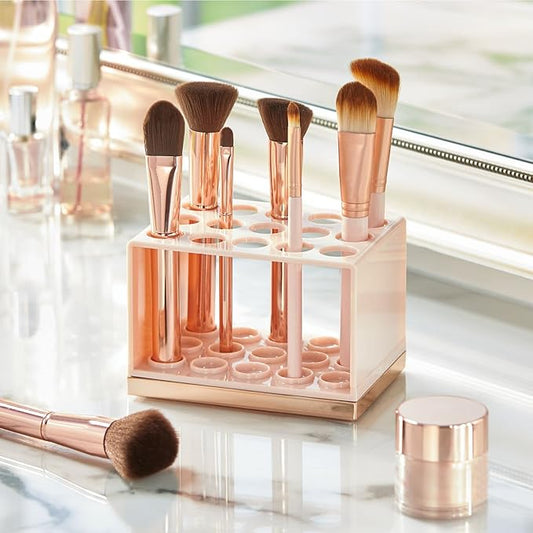 mDesign praktischer Kosmetik Organizer – dekorative Kosmetik Aufbewahrungsbox für Wimperntusche und Lippenstift – Ablage mit 15 Fächern zur Schminkaufbewahrung – hellrosa und rotgoldfarben